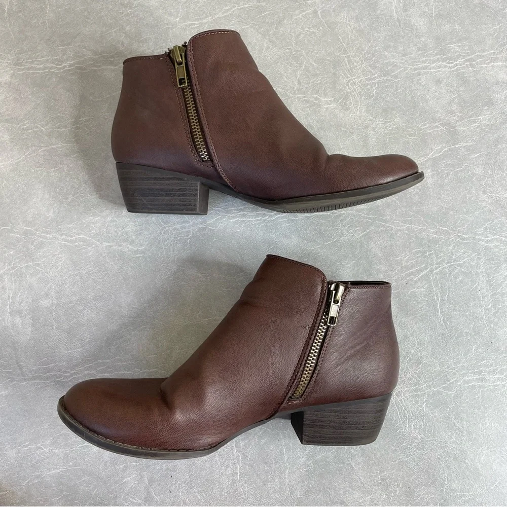 UNIONBAY “Holly” Chestnut Faux Leather Ankle Boots